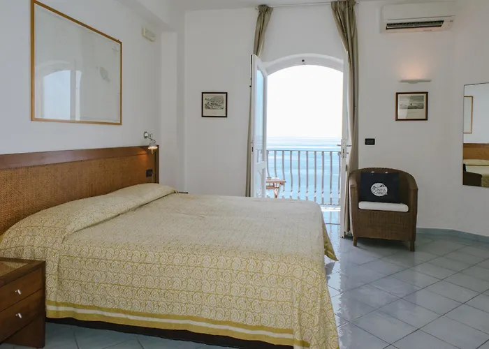 Hotel Punta Scario